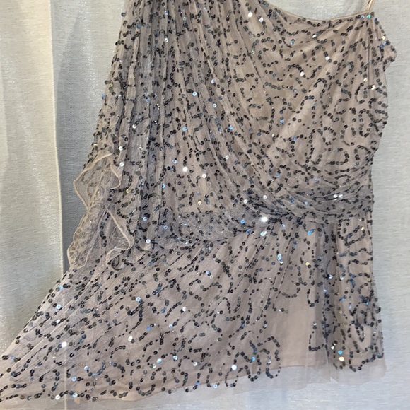 Saks Fifth Ave Sequin Top - Picture 7 of 8